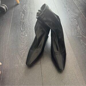 Elegant Black Women's Shoes